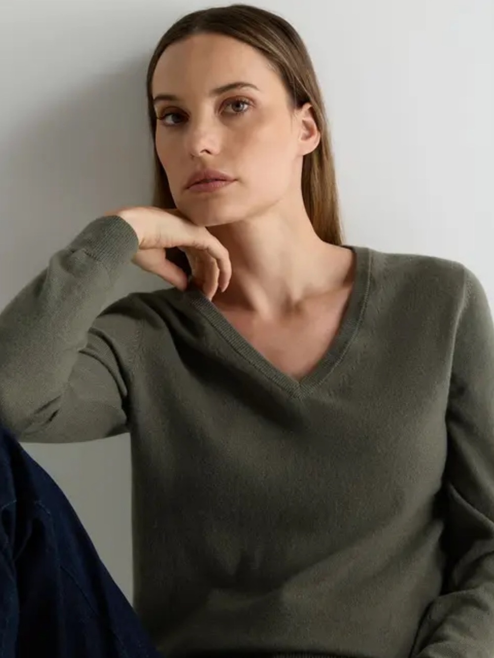 Naked Cashmere Olive Green V-Neck Cashmere Sweater L